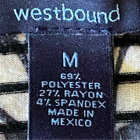 🦚HOST PICK🦚 Westbound Striped Knit Top - Picture 4 of 11